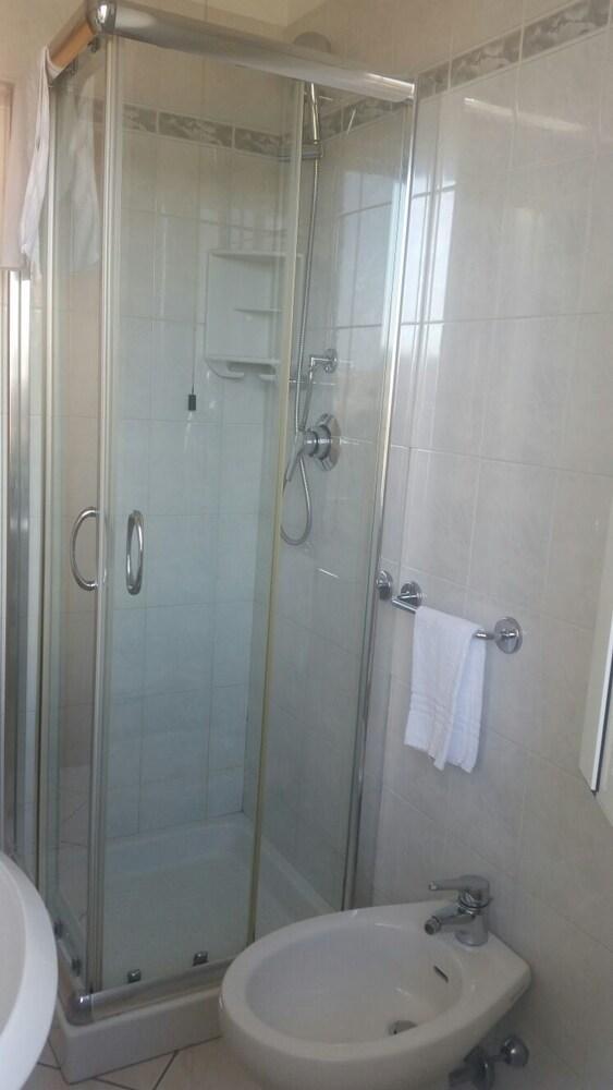 Hotel Astoria Виареджо Экстерьер фото