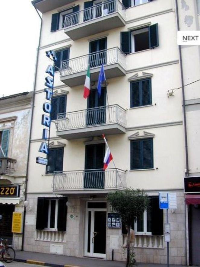Hotel Astoria Виареджо Экстерьер фото